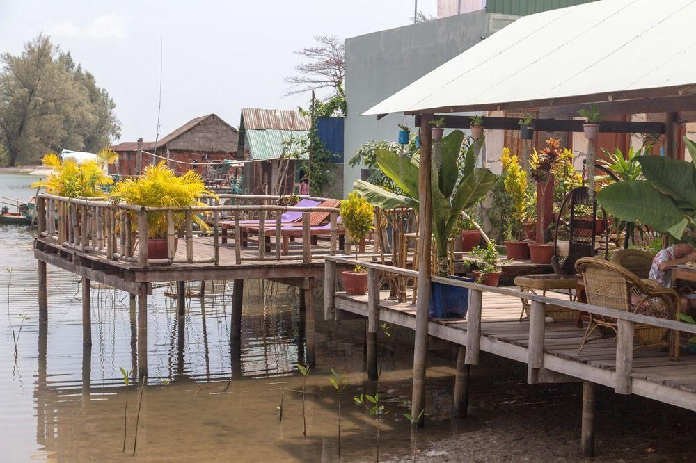 Golden River Resort Sihanoukville Exterior foto