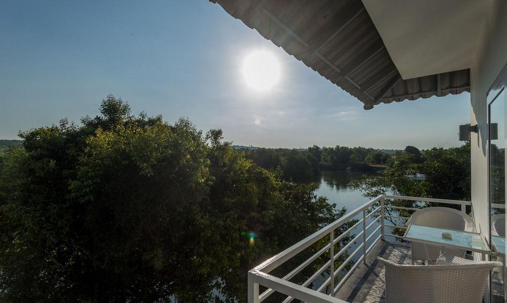 Golden River Resort Sihanoukville Exterior foto
