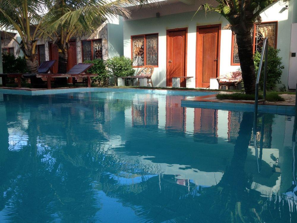 Golden River Resort Sihanoukville Exterior foto
