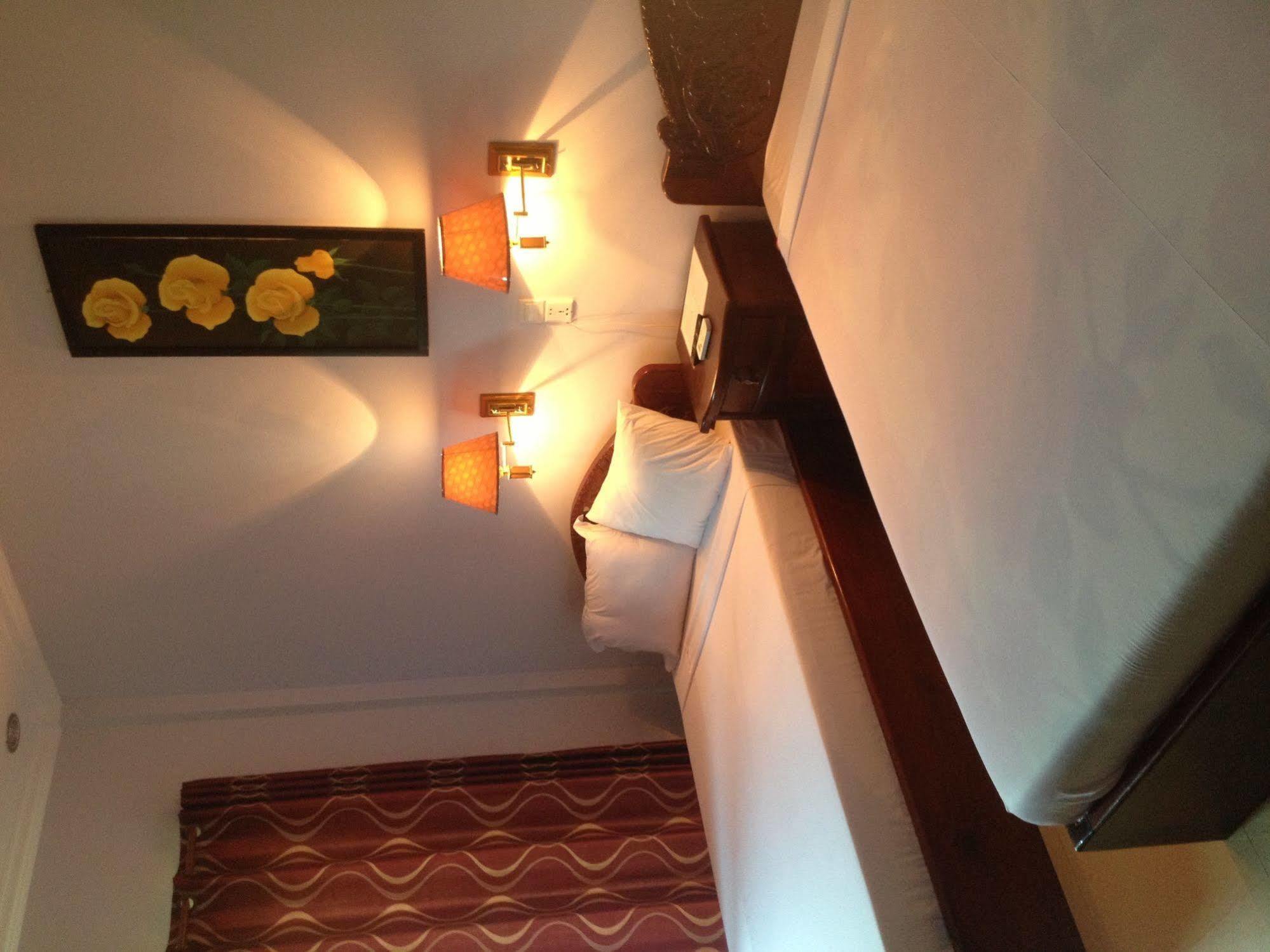 Golden River Resort Sihanoukville Exterior foto