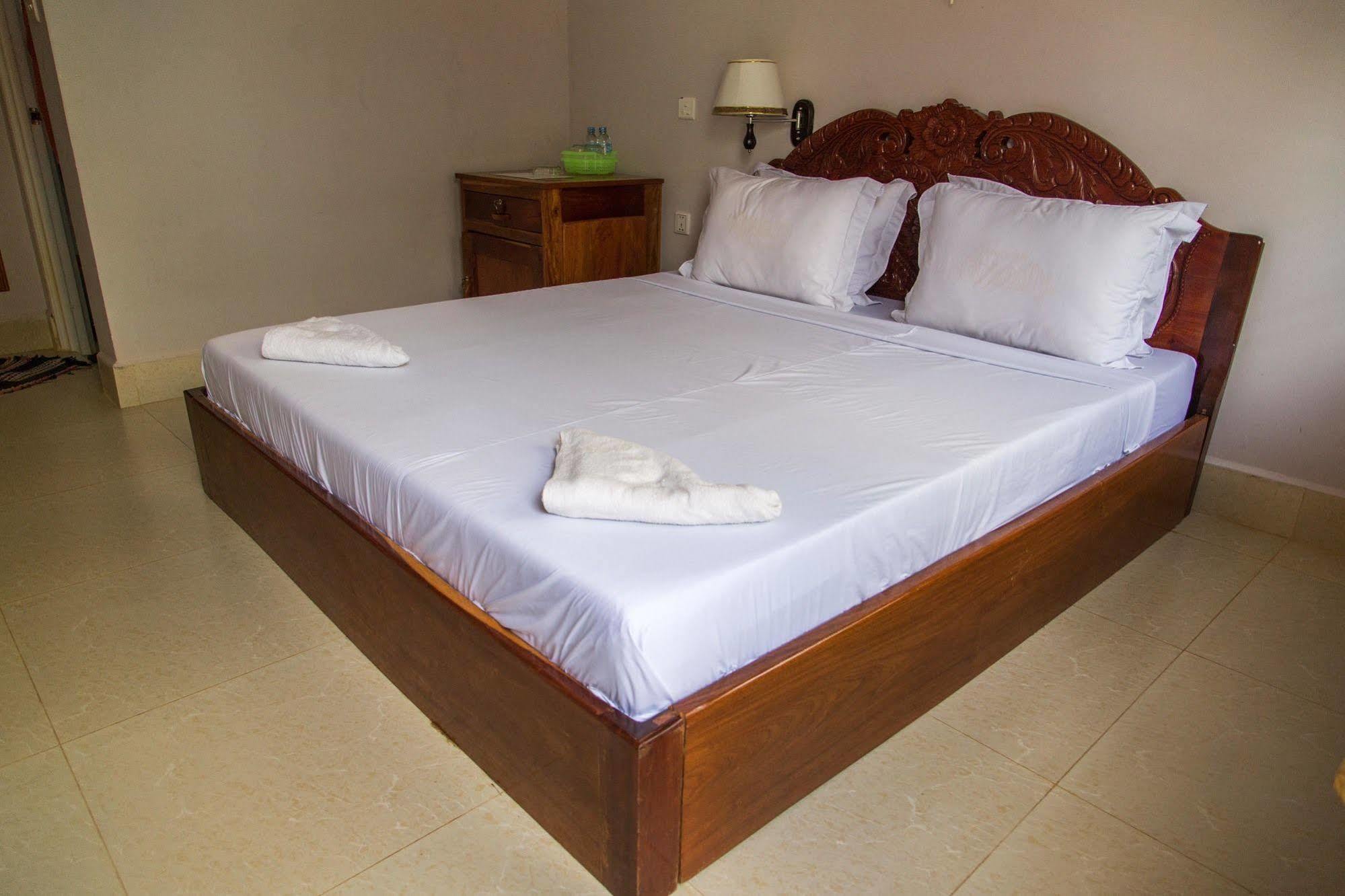 Golden River Resort Sihanoukville Exterior foto